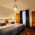 Mestre De Avis Guimarães