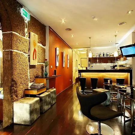 Hotel Mestre De Avis 2*