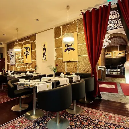 Mestre De Avis Hotel Guimarães