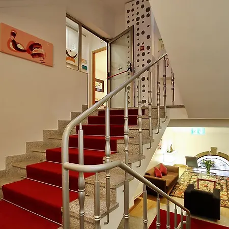 Mestre De Avis Hotel Guimarães