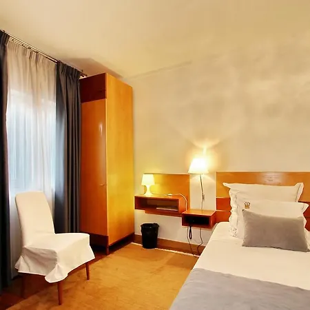 Hotel Mestre De Avis