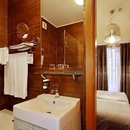 Mestre De Avis Hotel Guimarães