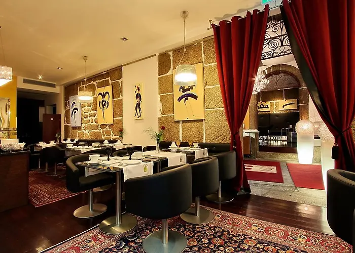Mestre De Avis Hotel Guimarães