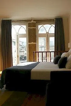 Mestre De Avis Guimarães