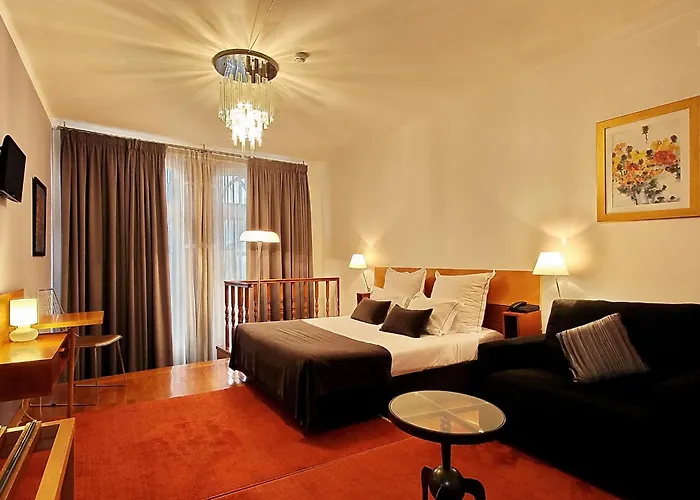 Hotel Mestre De Avis